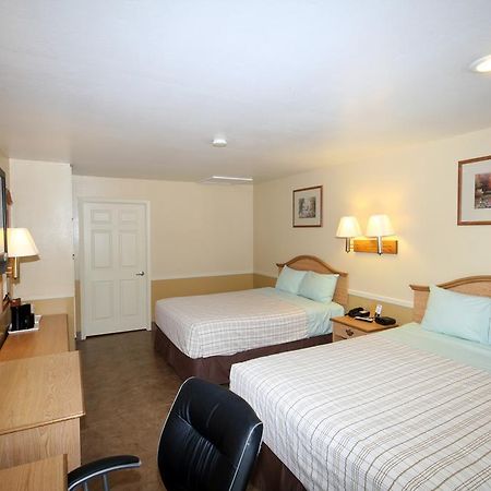 Edinburg Executive Inn 外观 照片