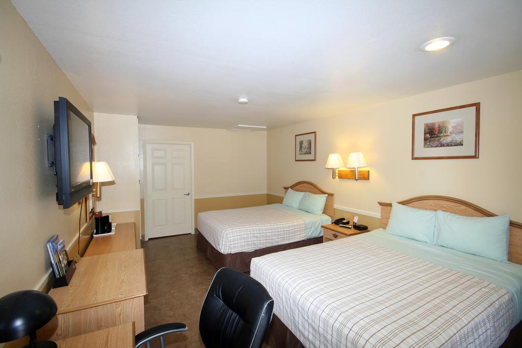 Edinburg Executive Inn 外观 照片