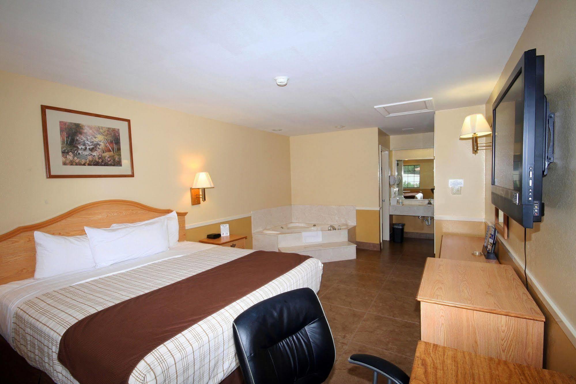 Edinburg Executive Inn 外观 照片